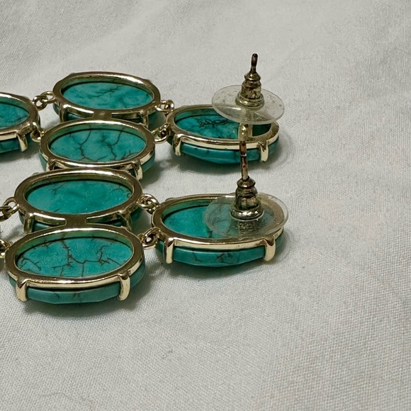 Kendra Scott Steph Earrings - Picture 3 of 3